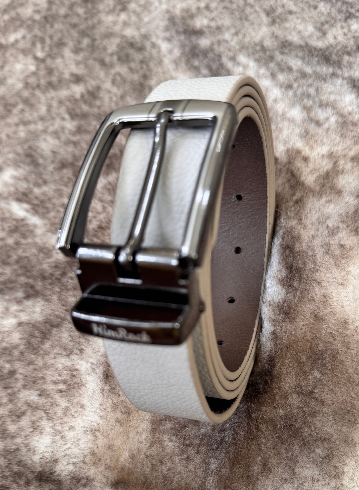 Belt B4