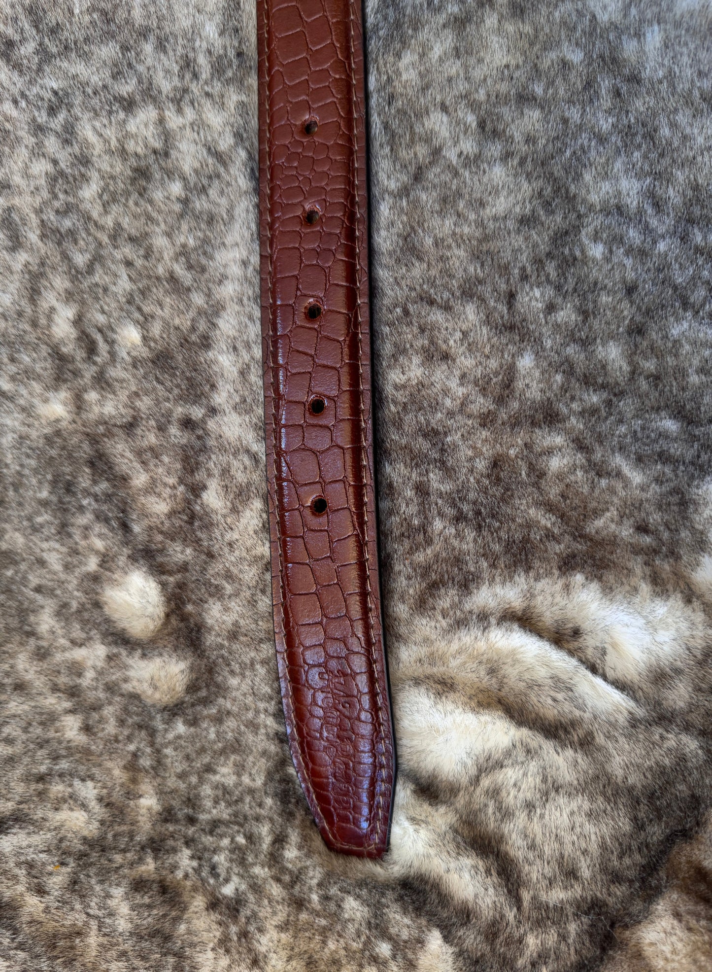 Belt B13