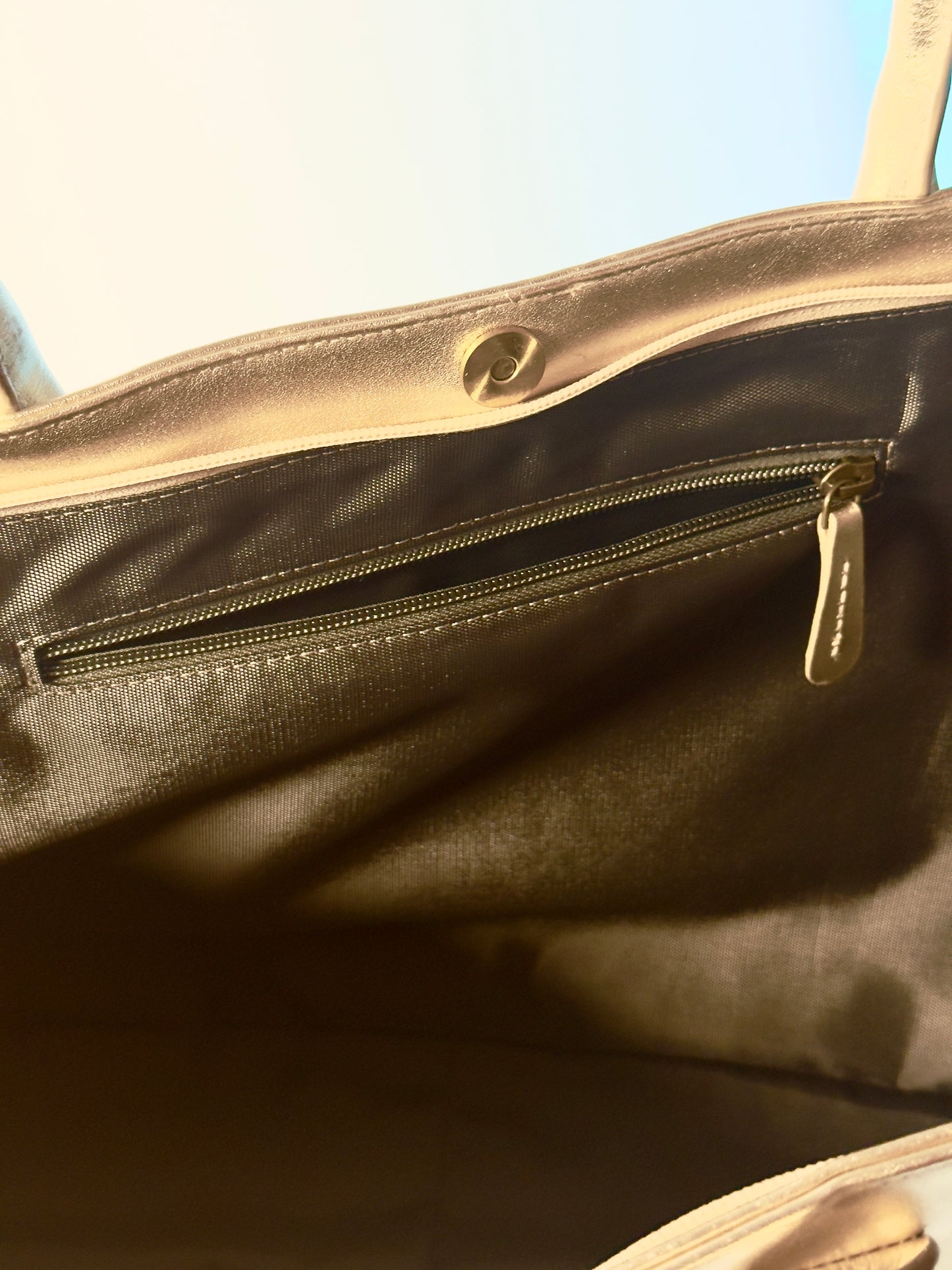 Mettalic shoulder Tote Bag